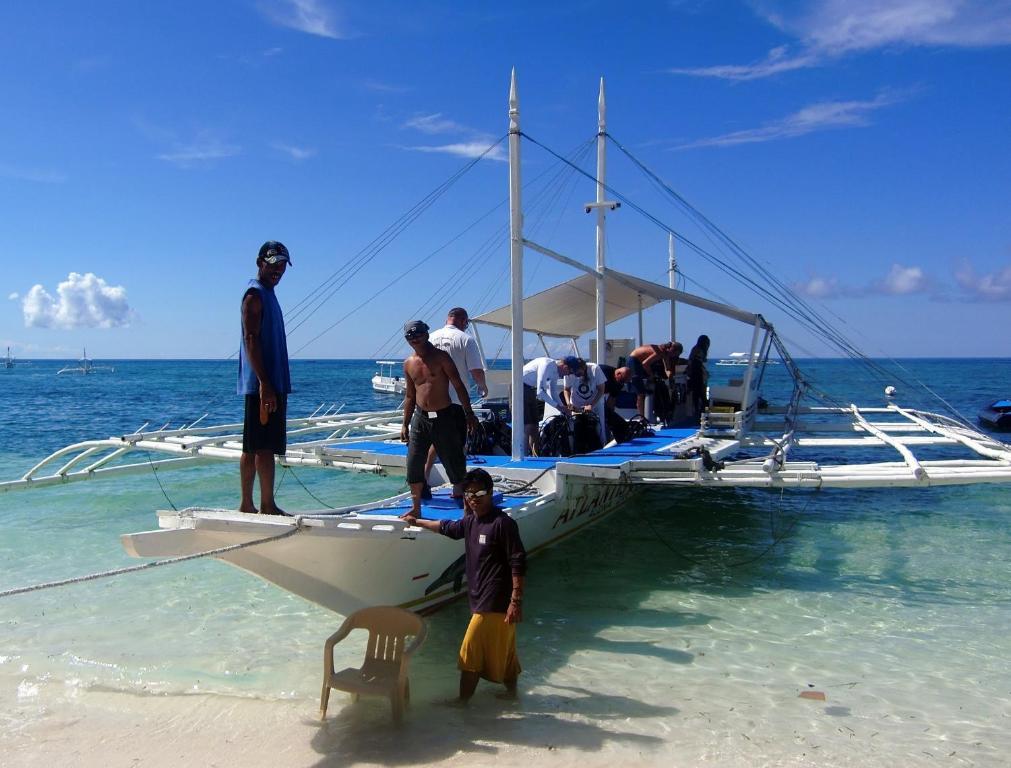 Kalipayan Beach Resort & Atlantis Dive Center Panglao Exterior foto